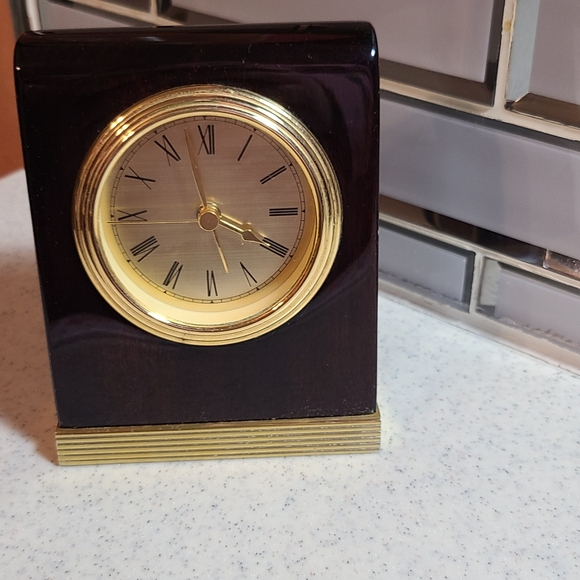 Desk table top clock for sale collectible - Picture 2 of 8
